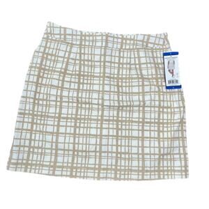 Hilary Radley Women's Skort Short Super Stretch Size Large NWT